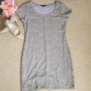 NWOT TIANA SHORT SLEEVE DRESS